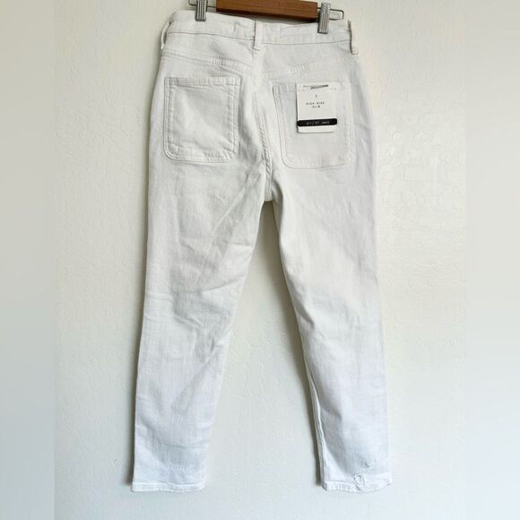 NWT Anthroologie Pilcro and the Letterpress- High Rise Slim Jean, White, Size 27 - Picture 4 of 8